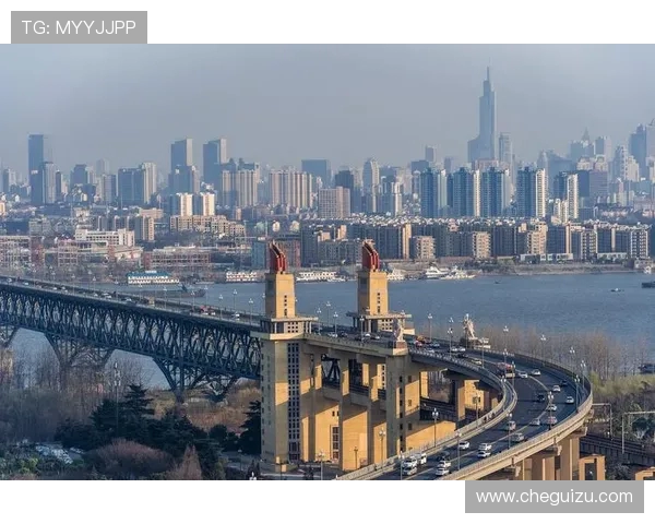 南京篮球队在钻石联赛中的崛起与挑战之路全景回顾