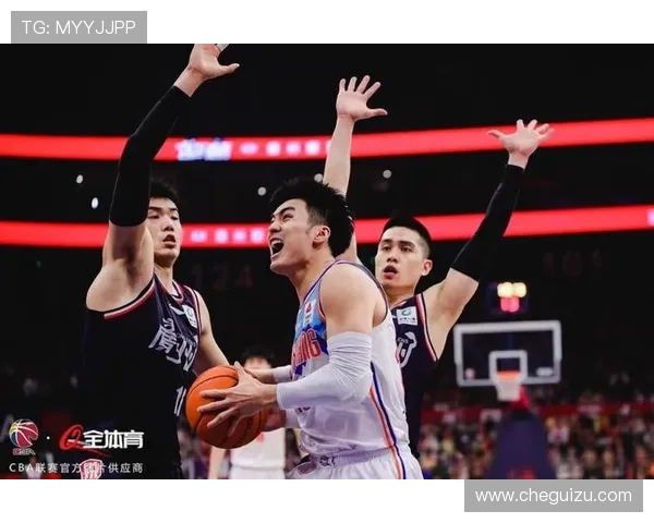 CBA赛程精彩回放广州队对阵新疆队的激烈对决分析与总结