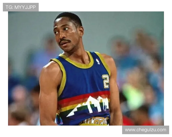 凯恩的足球传奇之路：从天才少年到世界顶级前锋的辉煌历程