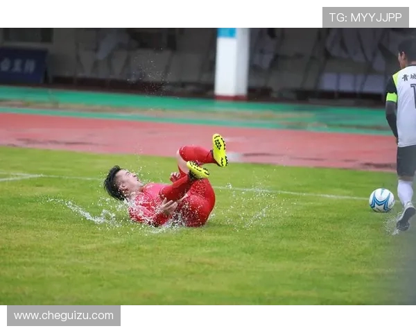 提华纳与拿加沙激战正酣比分悬念迭起球迷热情高涨 提华纳与拿加沙激战正酣比分悬念迭起球迷热情高涨