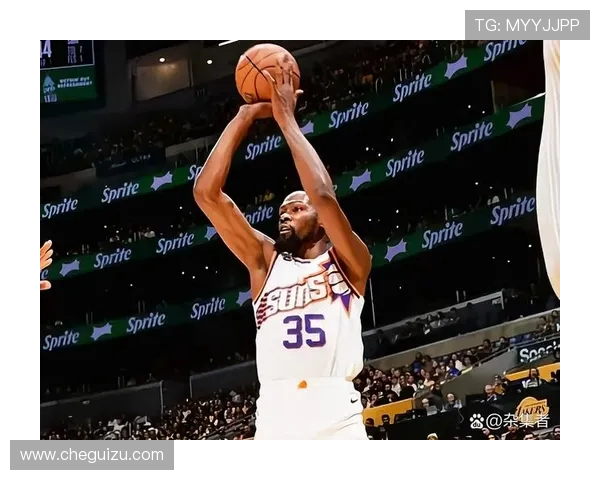 杜兰特申请交易引发太阳热火76人三队争抢战火升级